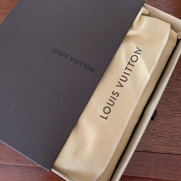 Louis Vuitton Porte-Trésor International Wallet in excellent condition - Picture 8 of 12